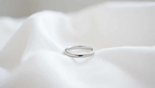 Hypoallergenic Silver Rings for Sensitive Summer Skin
