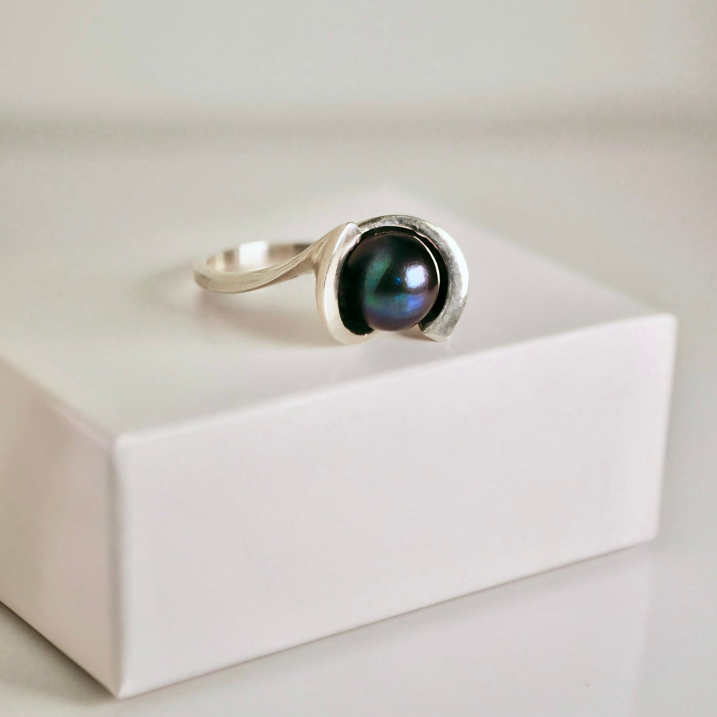 Gloria Ring - Luisana Jewelry