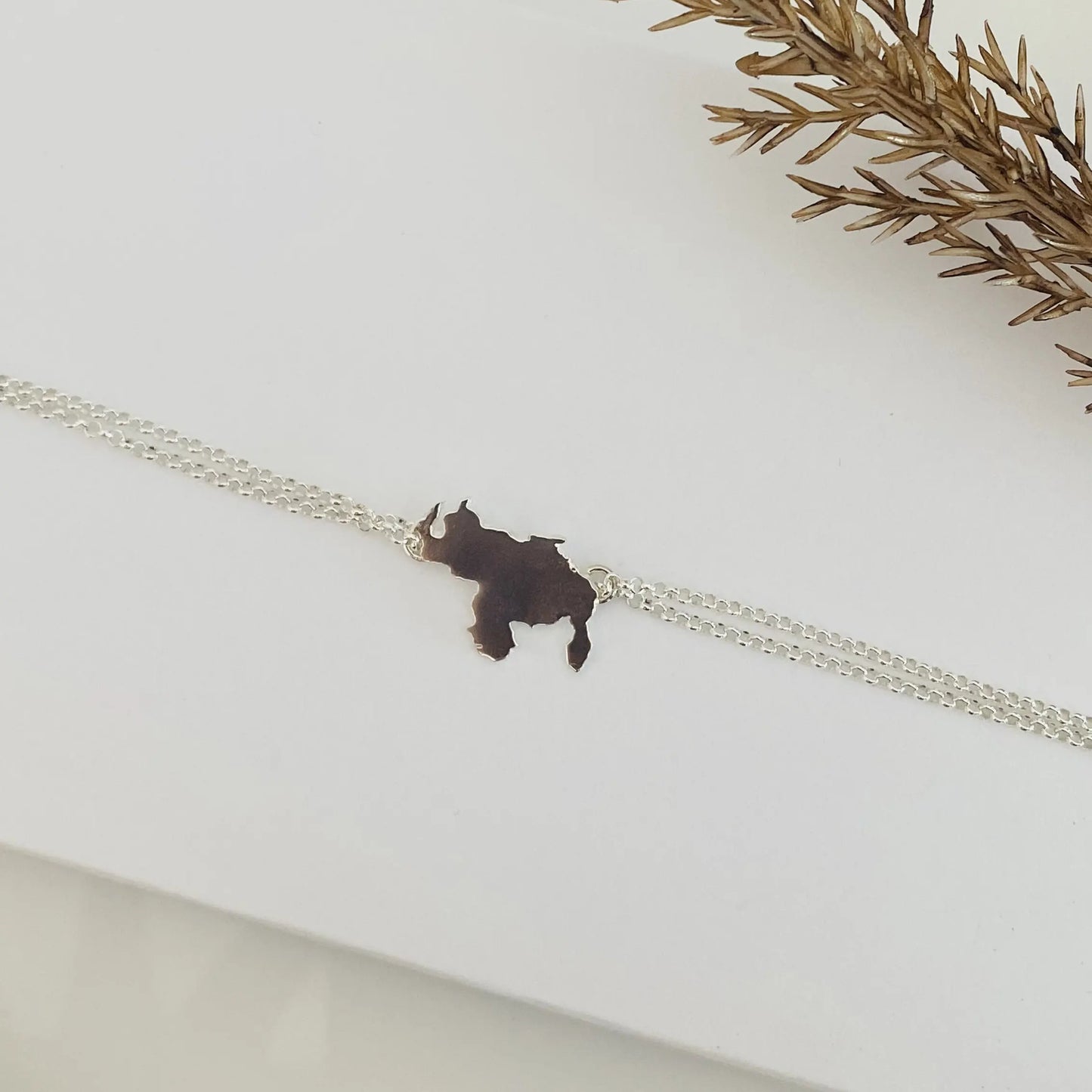 Venezuela Bracelet Solid