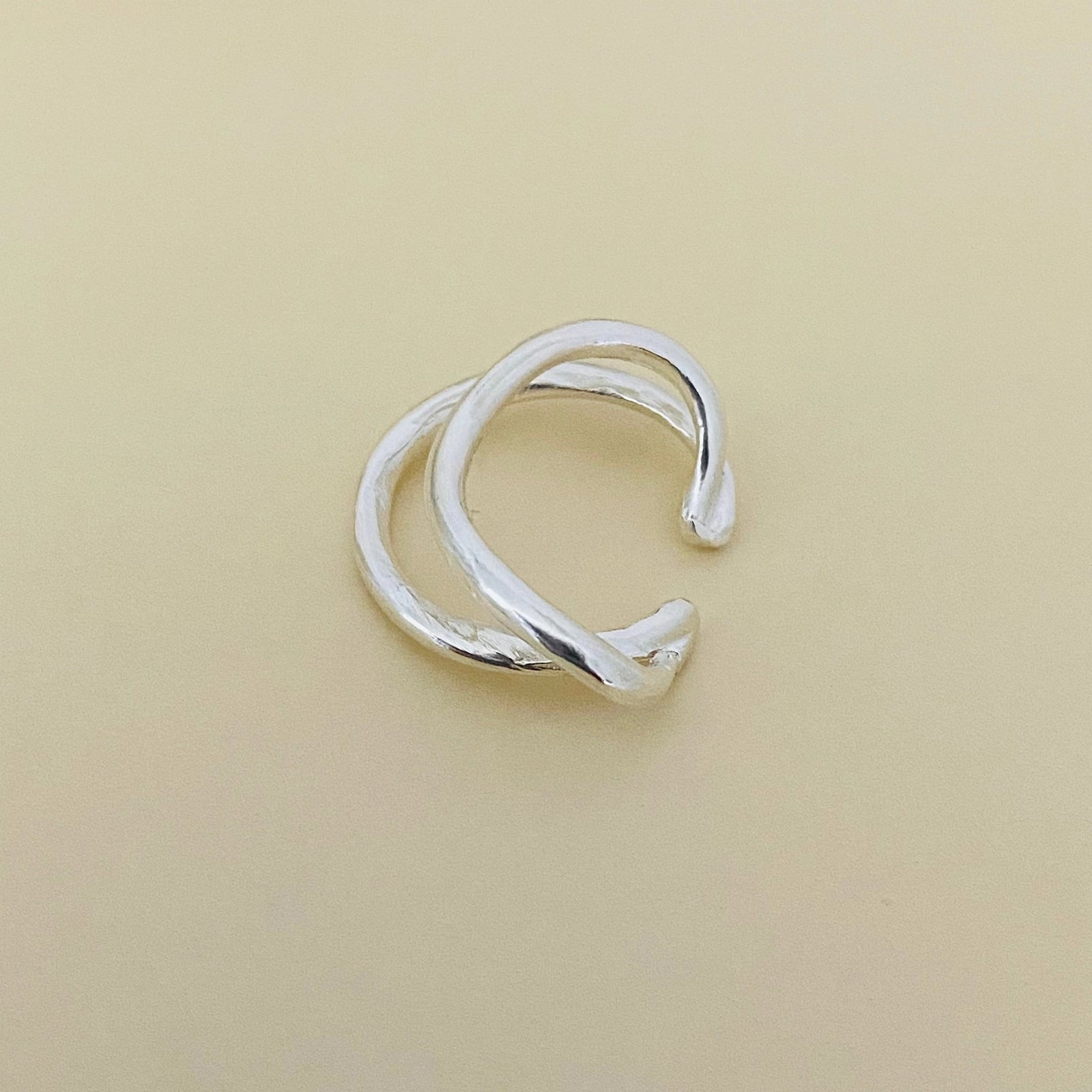 Luisana Jewelry Flow Ear Cuff in Silver with a Unique Twisted Design for Stylish Ear Accessory