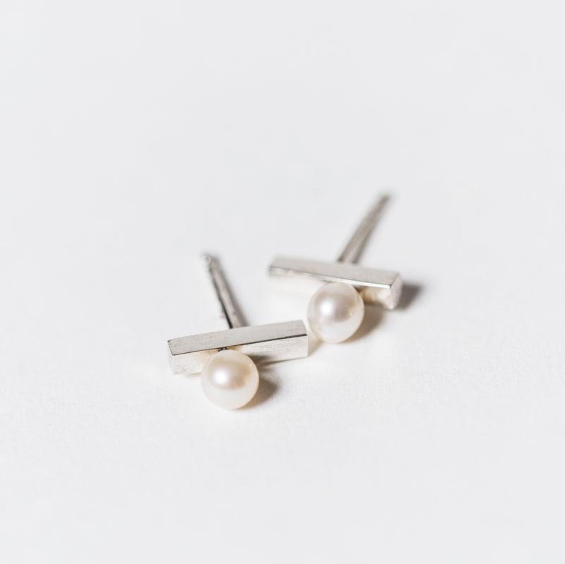 Luisana Jewelry Grace Studs featuring a modern design with a pearl accent in silver