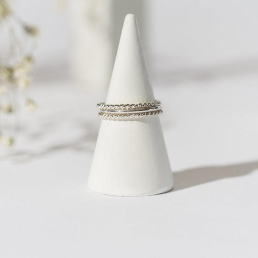 Luisana Jewelry Grecia Rings set featuring delicate twisted design for layered style