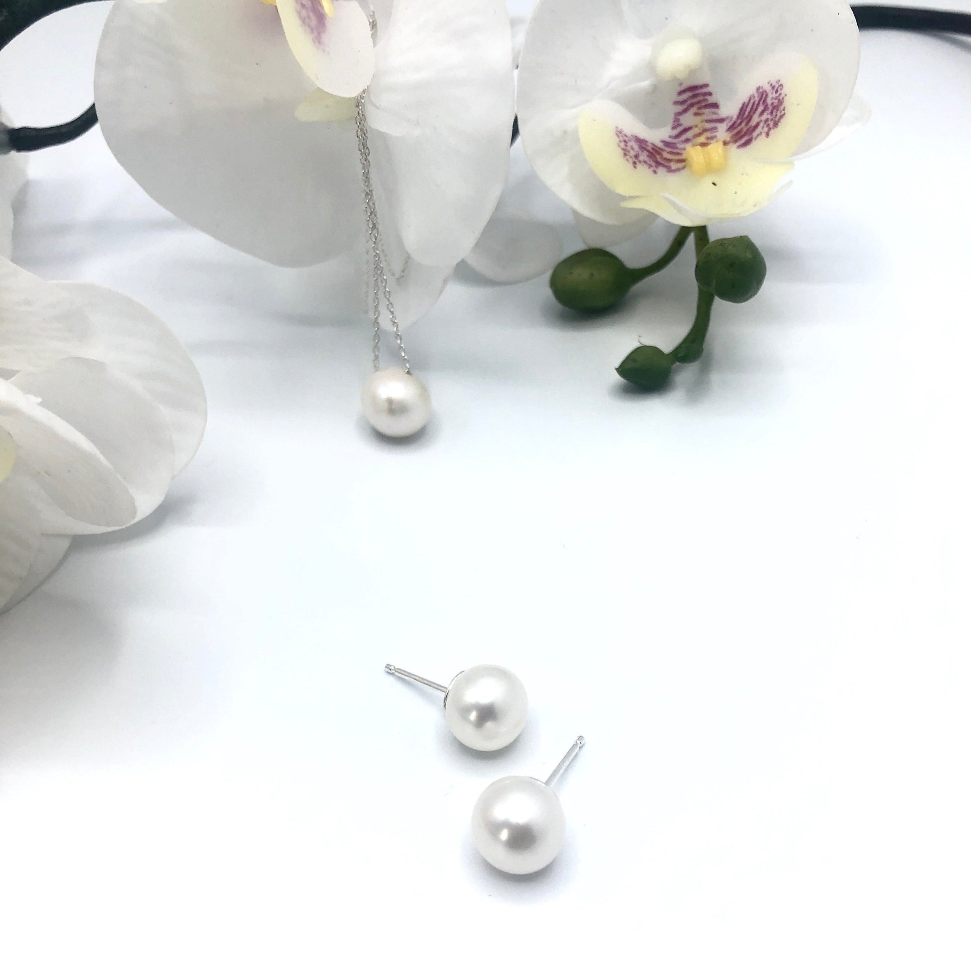 Luisana Jewelry Amelie Studs featuring elegant pearl design for versatile everyday wear